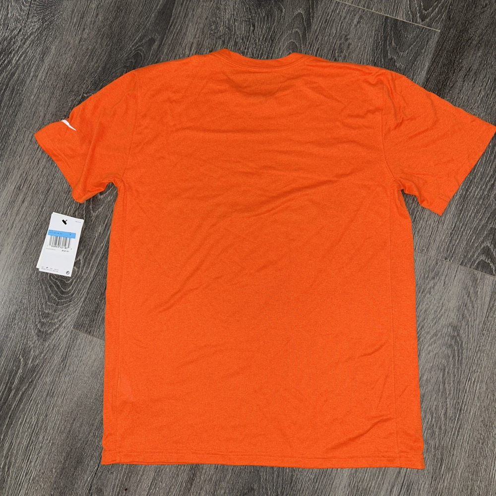 Denver Broncos Men’s Med NWT Orange Nike Dri Fit Short Sleeve T Shirt - Picture 2 of 8